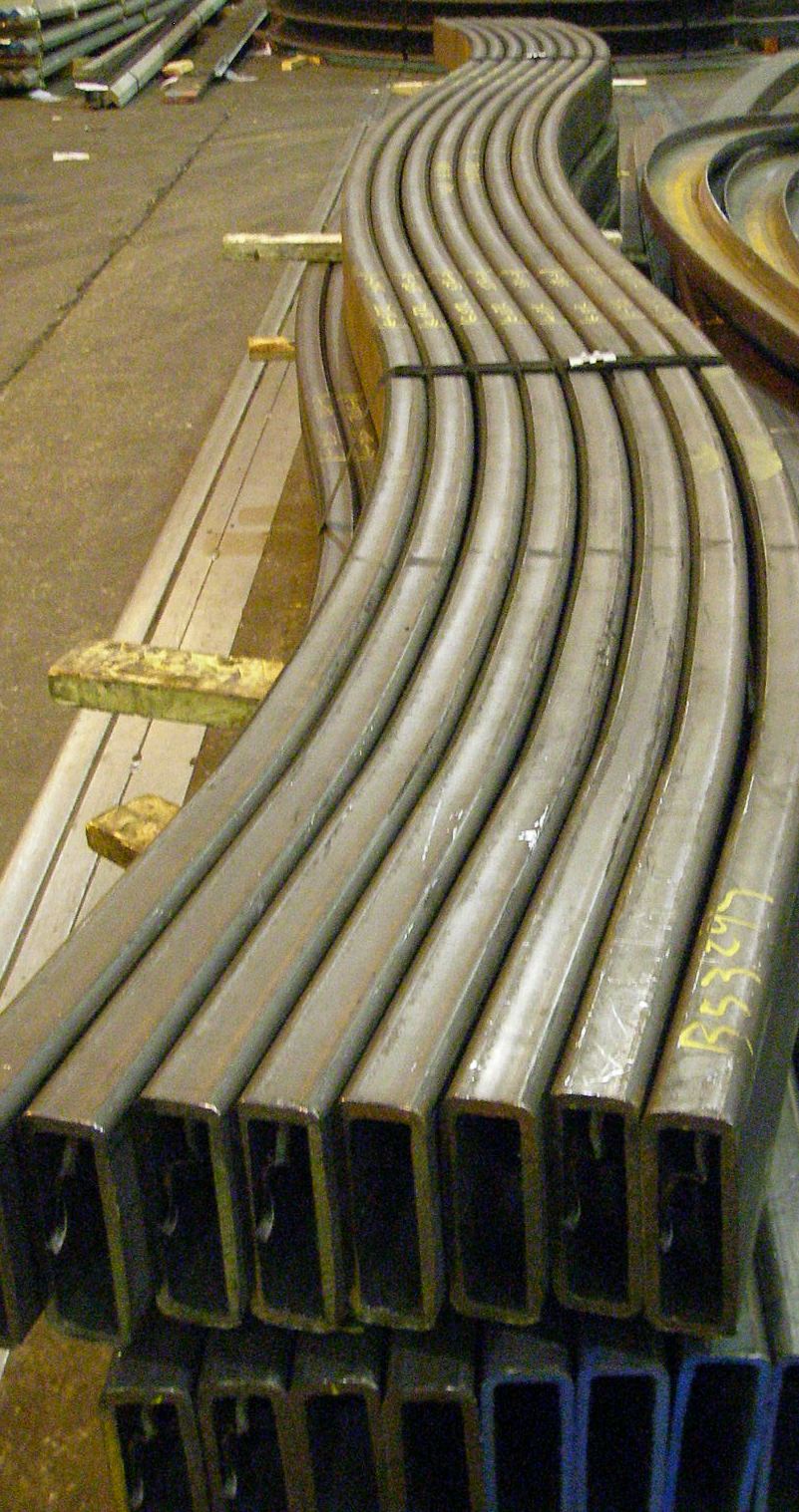 Methods to Bend Tubing and Pipe into an “S” Curve - The Chicago Curve